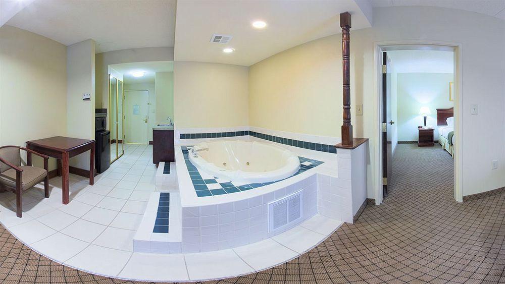 Country Inn & Suites By Radisson, Griffin, Ga Dış mekan fotoğraf